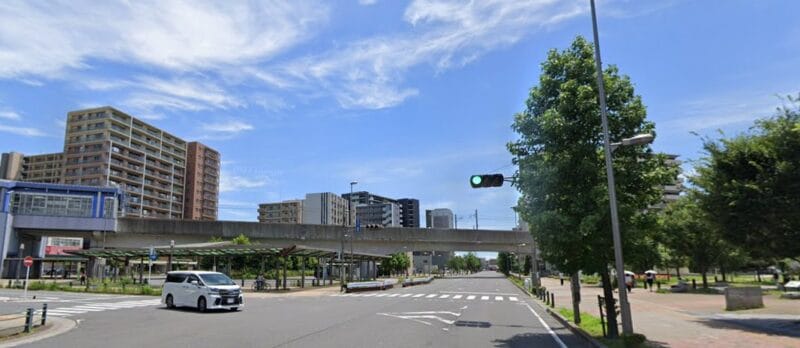 三郷中央駅交差点