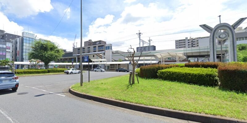 三郷駅前